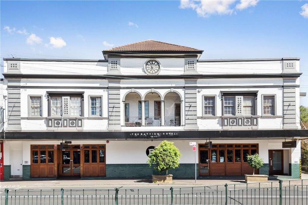 Glad1 - Monash Rd - Gladesville Sydney